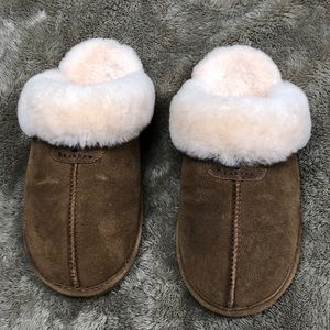 Bear Paw Shoes